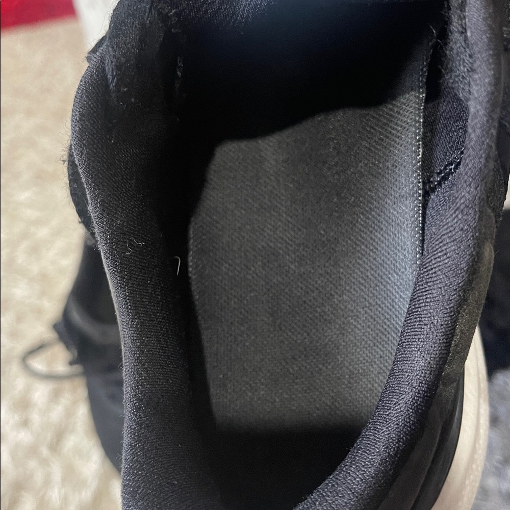 Lululemon Beyondfeel Running Shoes View 5